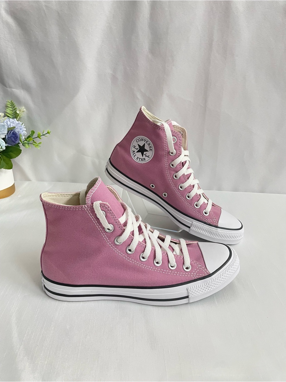 CONVERSE CTAS HI Chuck Taylor All Star UNISEX HIGH TOP  Women’s 9  Mens 7